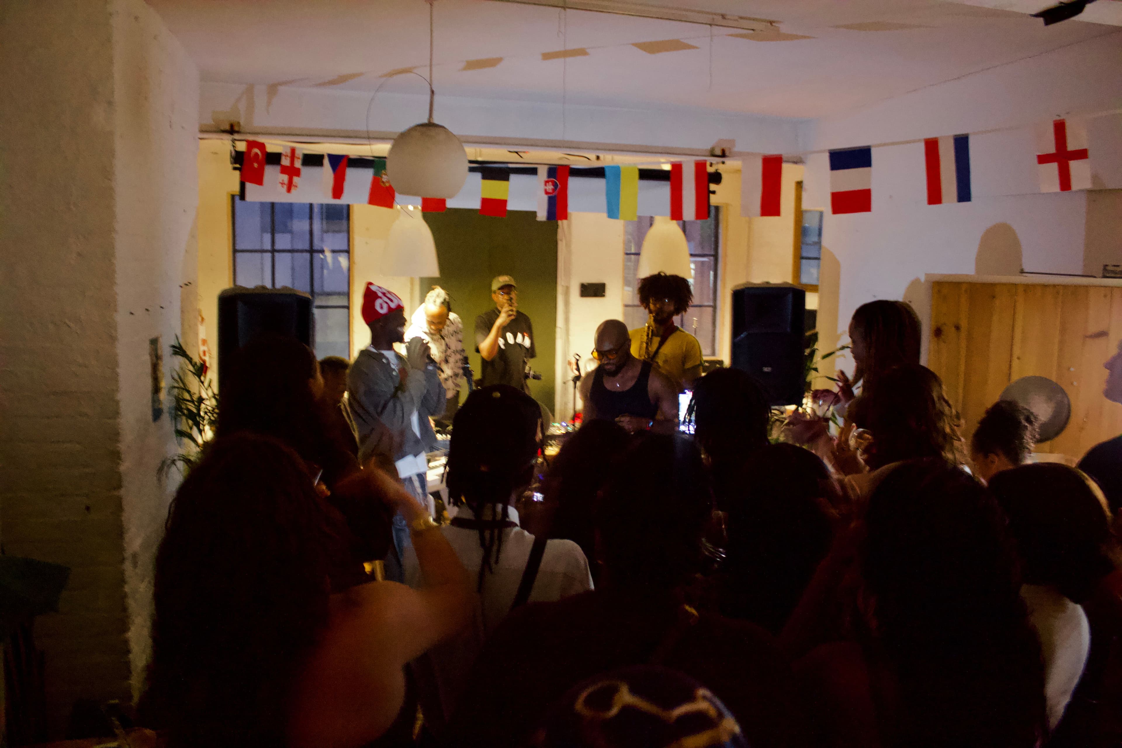 Pour Me A Drink: Release Party (LightWave 001)